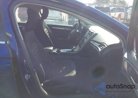 2014 Ford Fusion Se z USA, uszkodzony, nr VIN 1FA6P0H76E5398595